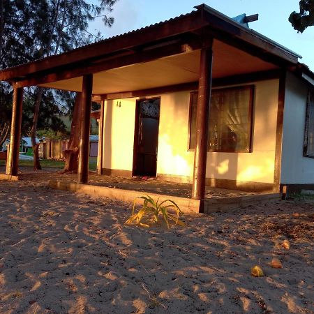 Yasawa Homestays Naisisili Bagian luar foto
