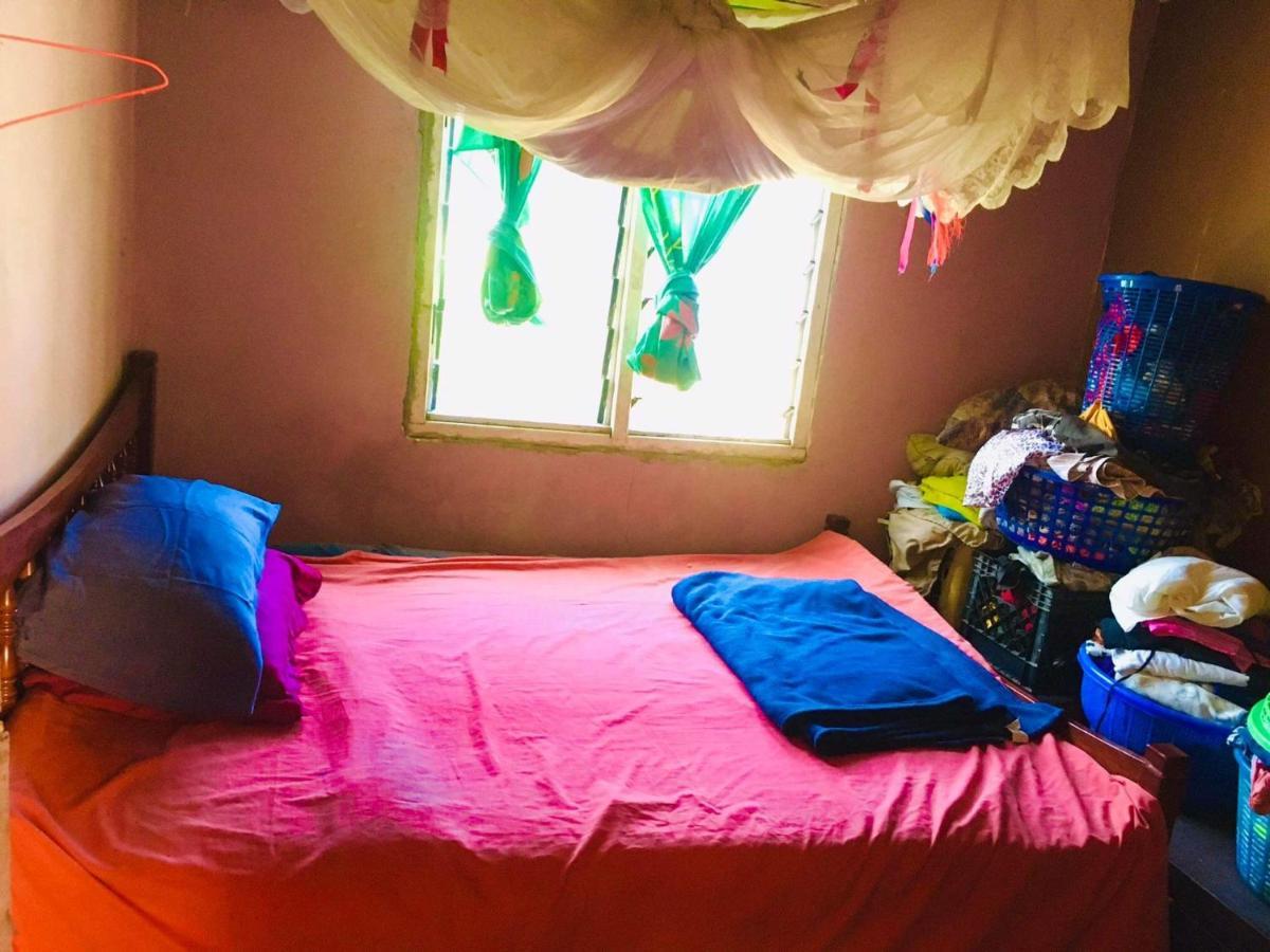 Yasawa Homestays Naisisili Bagian luar foto