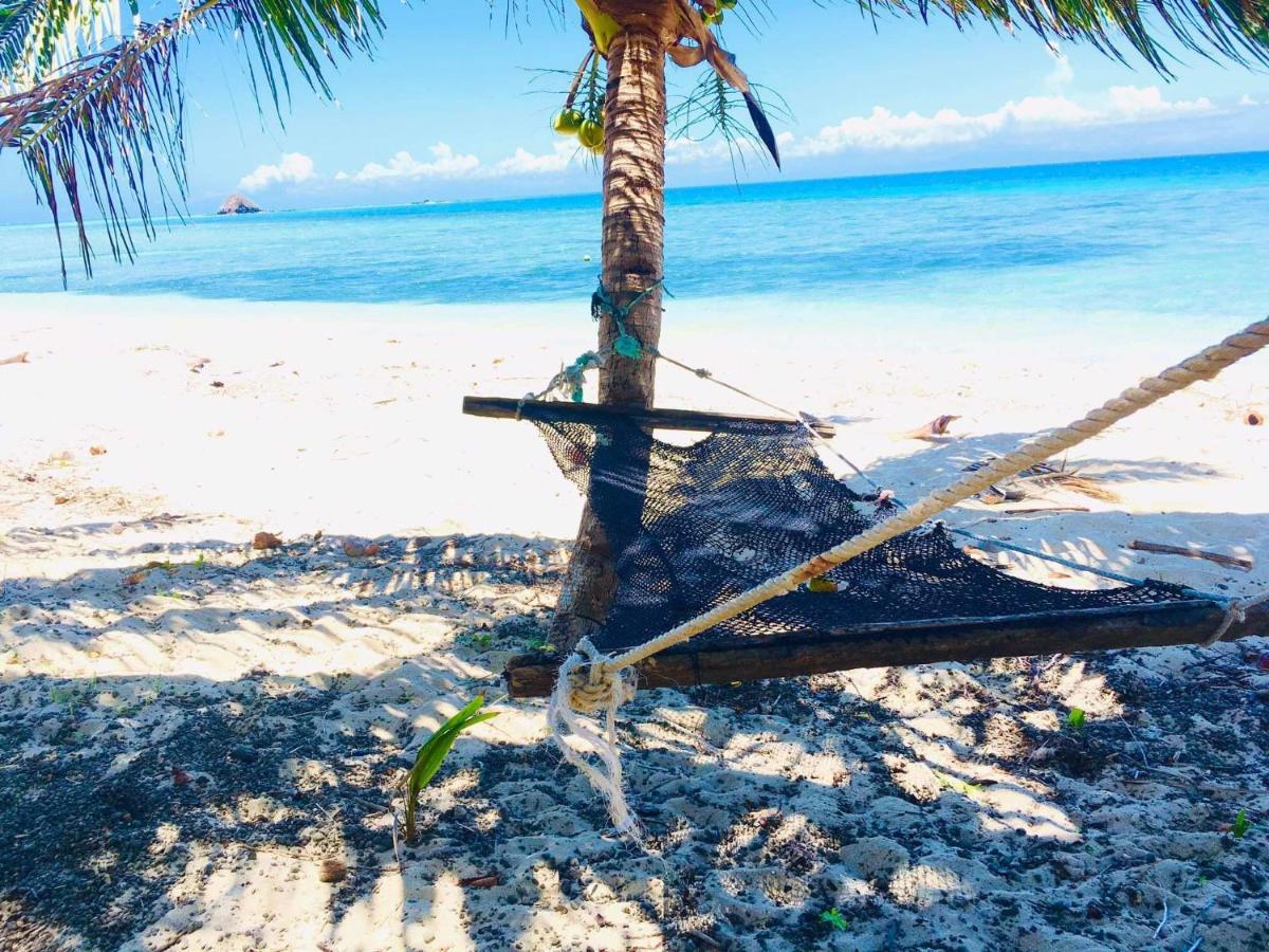 Yasawa Homestays Naisisili Bagian luar foto