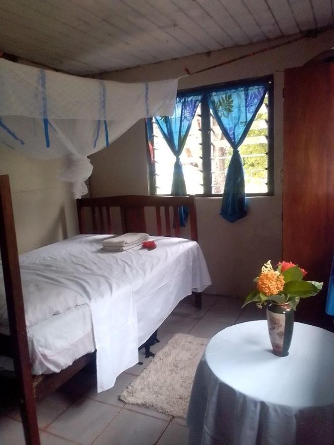 Yasawa Homestays Naisisili Bagian luar foto
