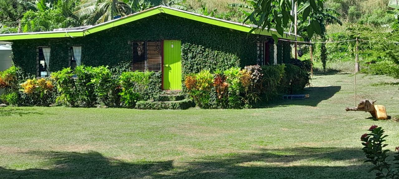 Yasawa Homestays Naisisili Bagian luar foto
