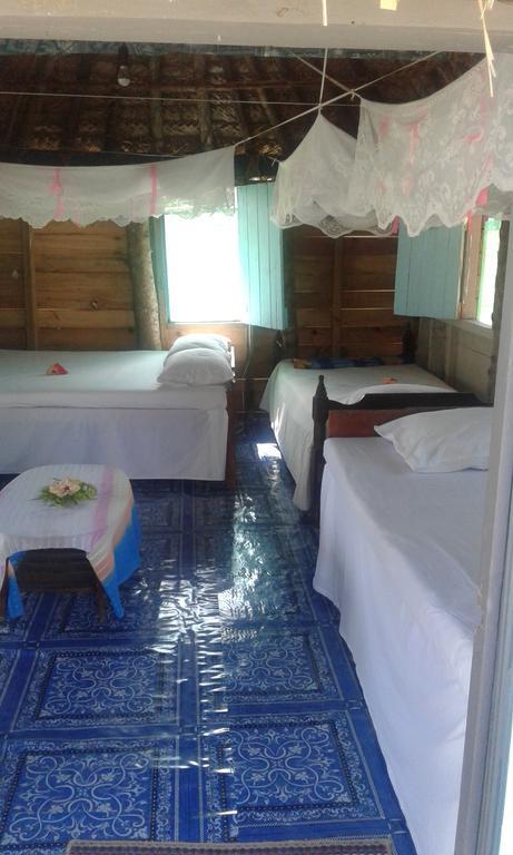Yasawa Homestays Naisisili Bagian luar foto