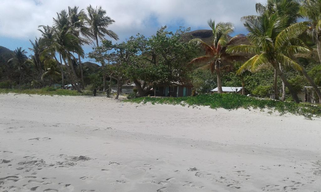 Yasawa Homestays Naisisili Bagian luar foto
